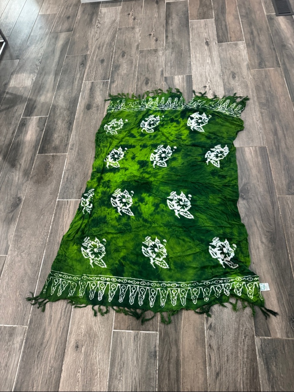 Soma Green & White Floral Tie-Dye Sarong Coverup